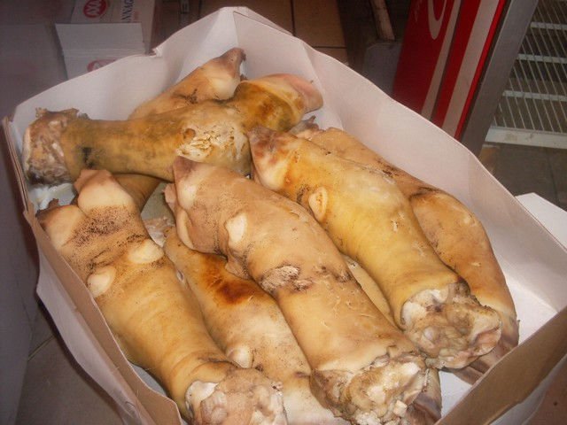 Frozen Beef Feet